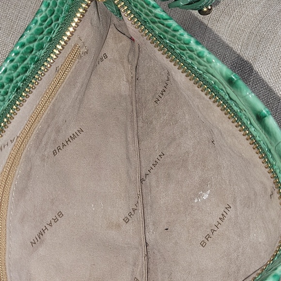 Brahmin Green Croc Embossed Leather Wristlet Clutch Purse - Picture 10 of 11